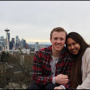 Meet your Poshers, Scott and Elia!